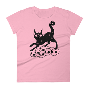 Cat On Skulls, Ladies T-Shirt