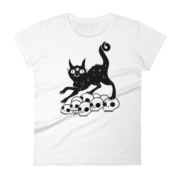 Cat On Skulls, Ladies T-Shirt