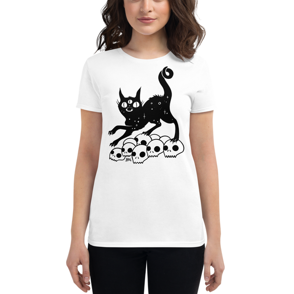 Cat On Skulls, Ladies T-Shirt